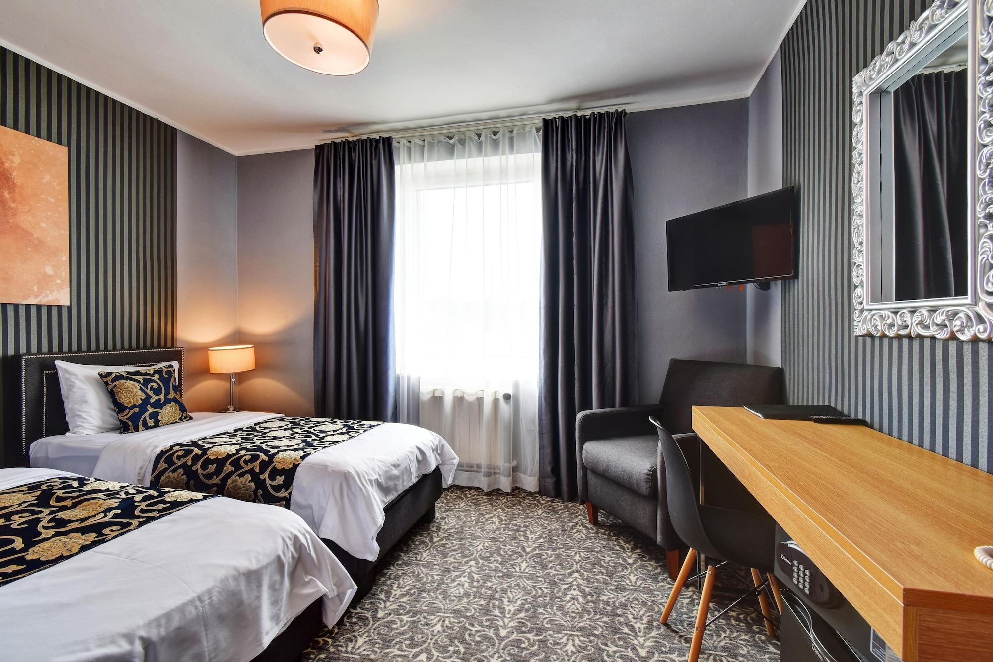 Hotel Davinci Marianske Lazne Exterior photo